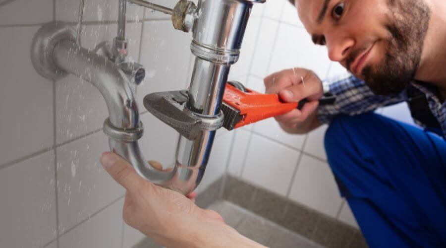 Local tankless water heater installation in Belmond, IA